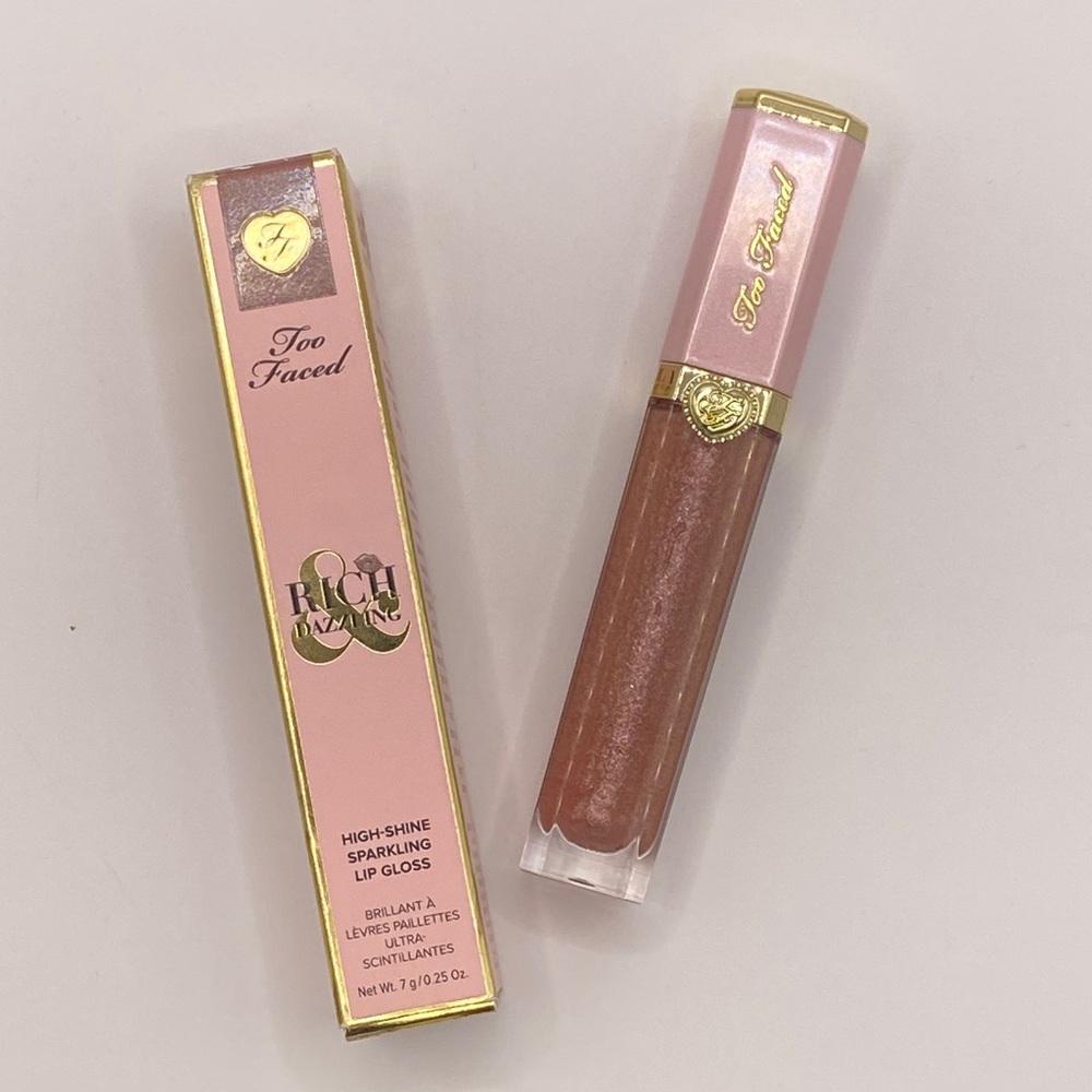 Too Faced Rich & Dazzling High-Shine Lip Gloss - GORGEOUS - Picture 7 of 7